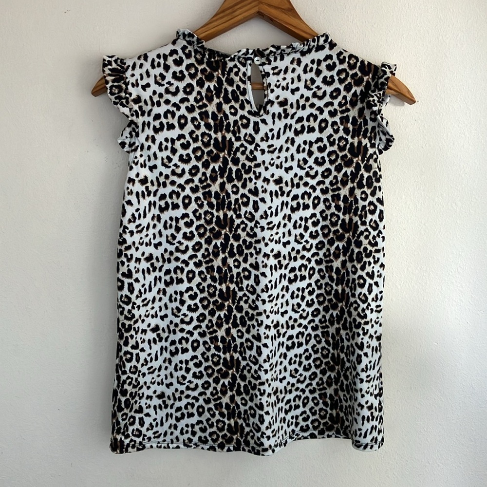 Leopard Print Ruffle Sleeve Top - Picture 5 of 6